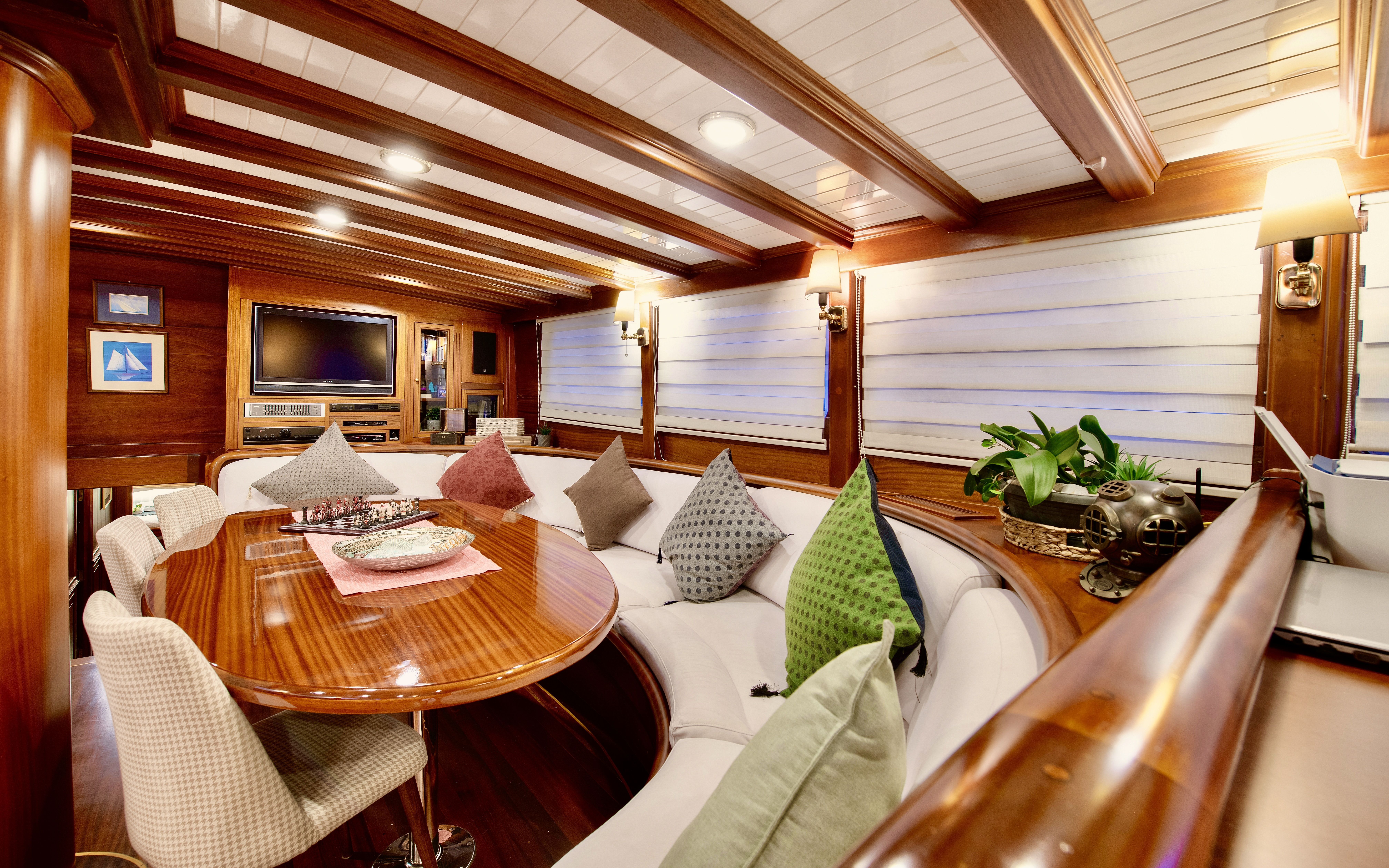 ecce-navigo-gallery-002